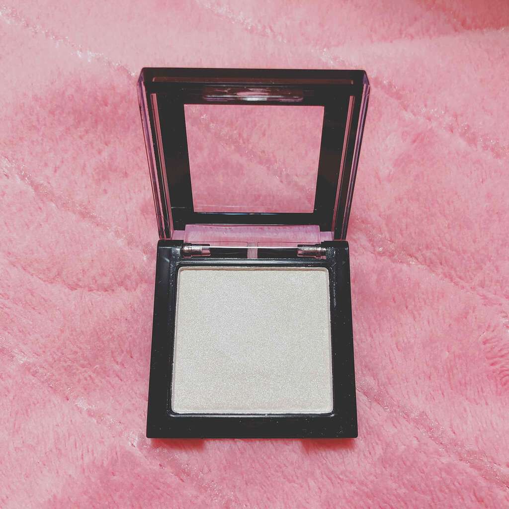 シングルアイシャドウ/マリブビューティー/単色アイシャドウを使ったクチコミ(2枚目)