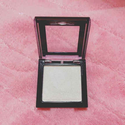 シングルアイシャドウ/マリブビューティー/単色アイシャドウを使ったクチコミ(2枚目)