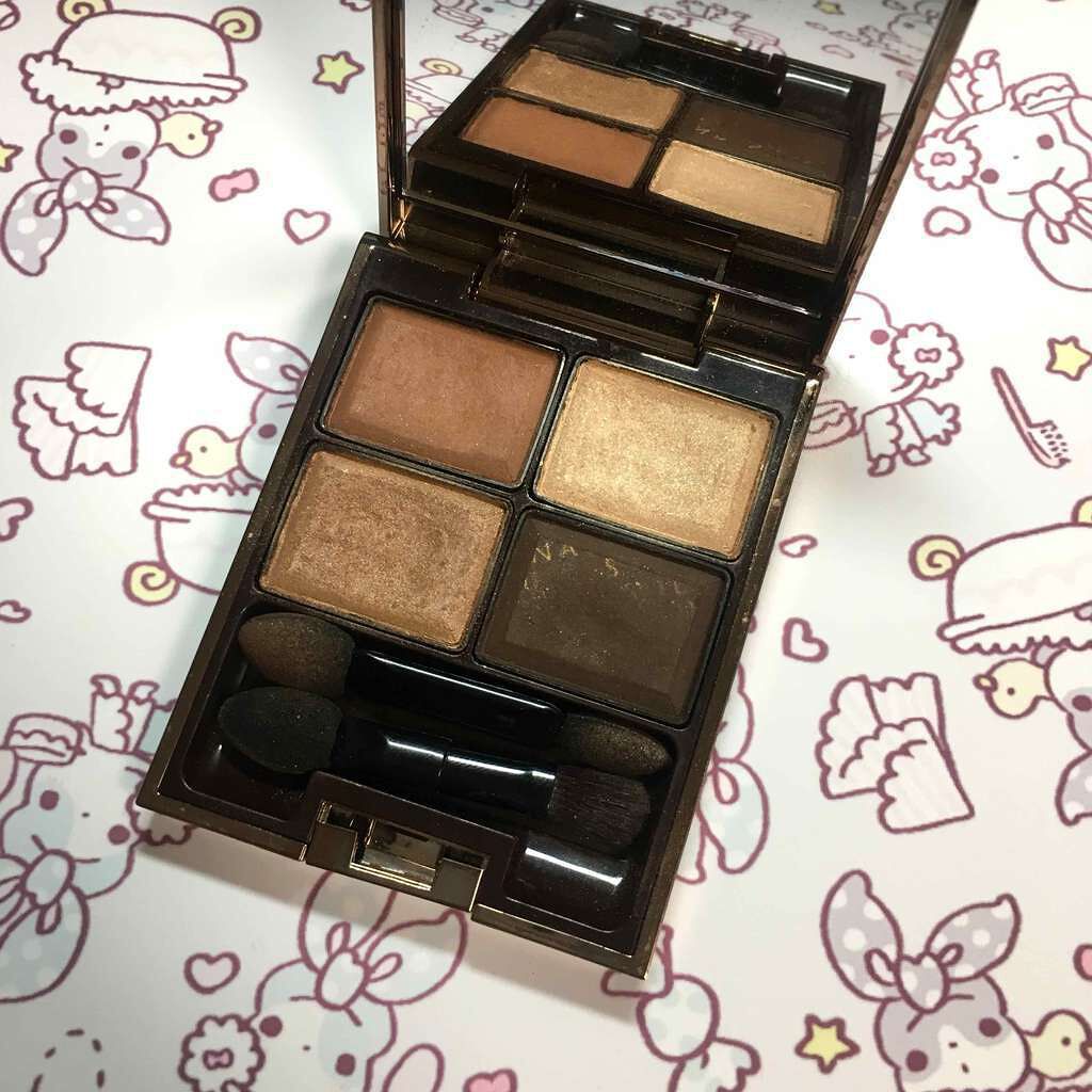 セレクション・ドゥ・ショコラアイズ/LUNASOL/アイシャドウパレットを使ったクチコミ（1枚目）