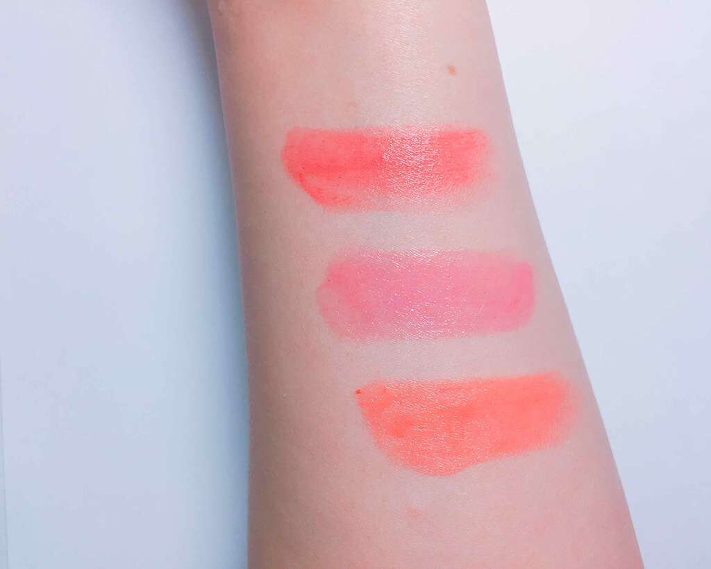 ラスティンググロスリップ/CEZANNE/口紅を使ったクチコミ(2枚目)