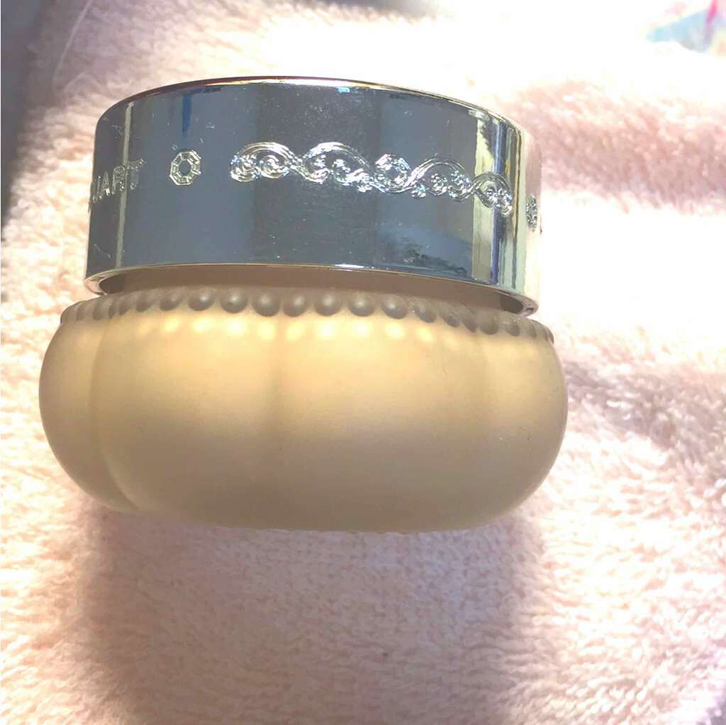 モイストシルク ジェリーファンデーション/JILL STUART/クリーム・エマルジョンファンデーションを使ったクチコミ（2枚目）