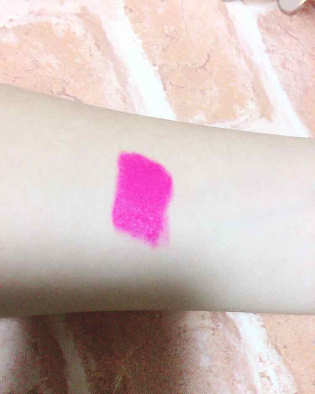 カラーセンセーショナル リップスティック C/MAYBELLINE NEW YORK/口紅を使ったクチコミ(4枚目)