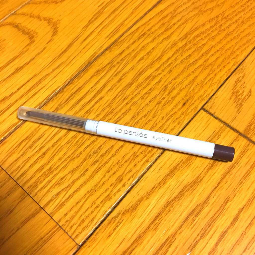 LP オートマティックアイライナーペンシル/セリア/ペンシルアイライナーを使ったクチコミ（1枚目）