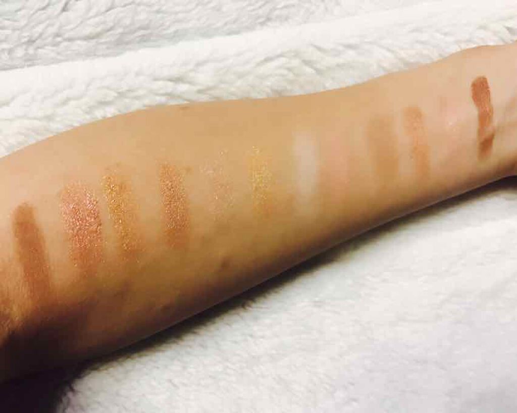 バレンタインボックス/VAVI MELLO/アイシャドウパレットを使ったクチコミ（2枚目）