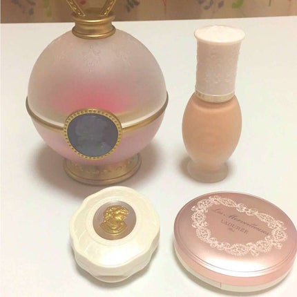 リクイド ファンデーション/レ・メルヴェイユーズ ラデュレ/リキッドファンデーションを使ったクチコミ(1枚目)