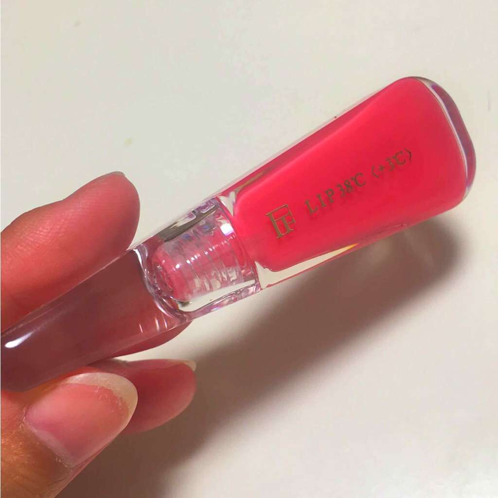 38°C / 99°F リップトリートメント (リップ美容液)/UZU BY FLOWFUSHI/リップケアを使ったクチコミ（1枚目）