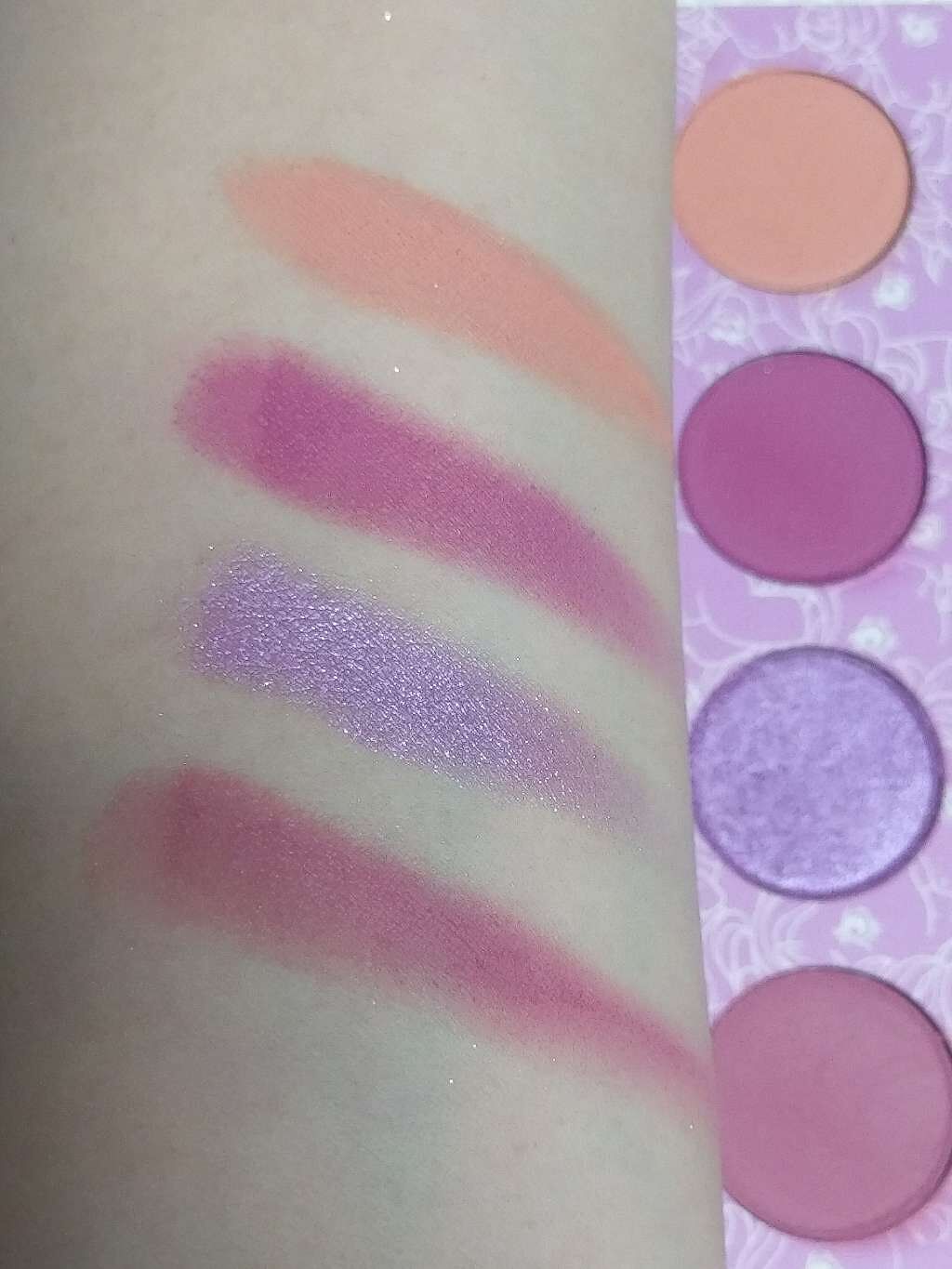 My Little Pony eyeshadow palette/ColourPop/アイシャドウパレットを使ったクチコミ(3枚目)