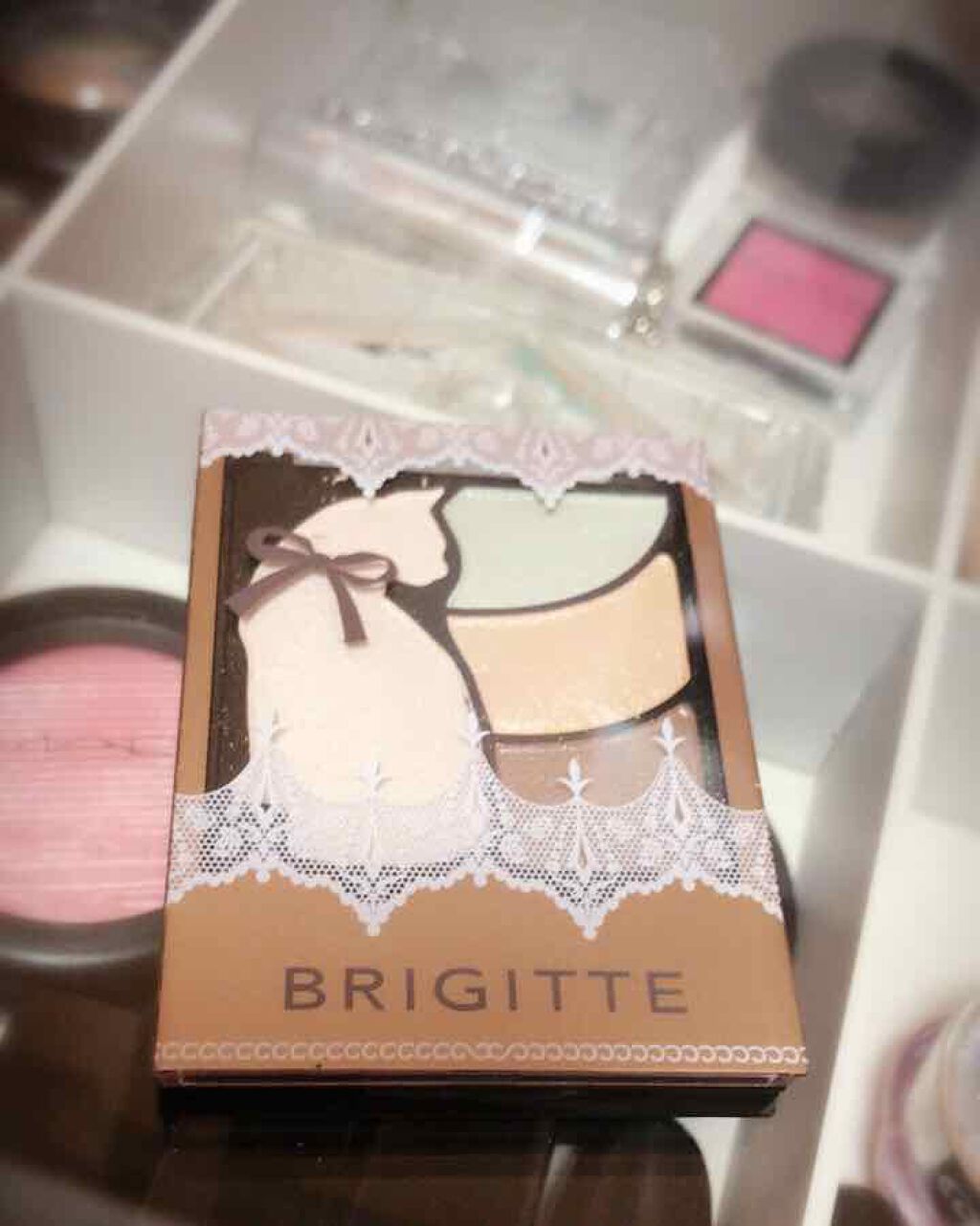ピュアキャッツアイシャドウLM/BRIGITTE/アイシャドウパレットを使ったクチコミ(1枚目)