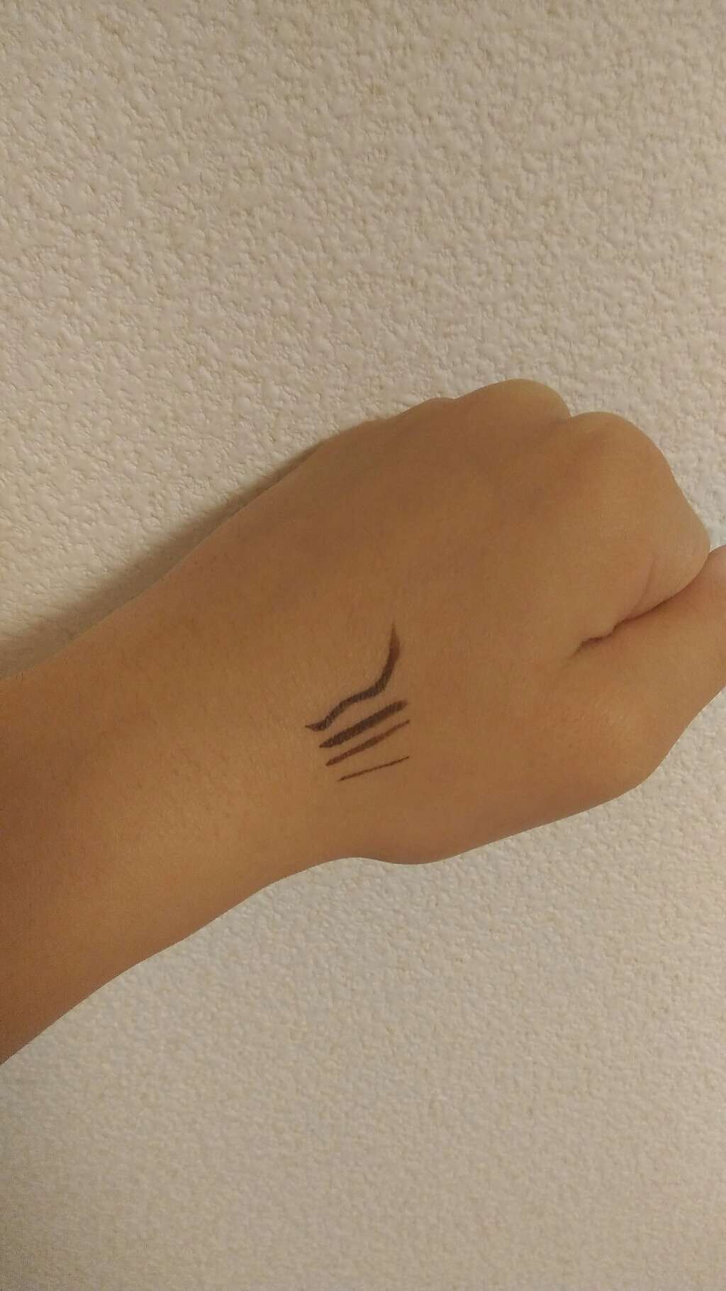 モテライナー リキッド/UZU BY FLOWFUSHI/リキッドアイライナーを使ったクチコミ(2枚目)