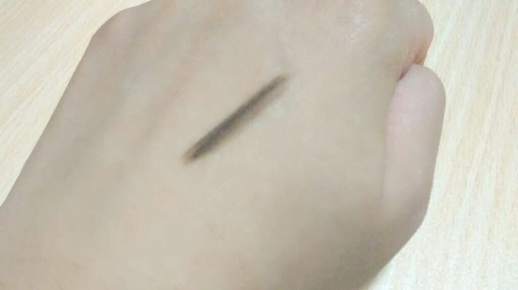 ビボ アイフル マユズミAのクチコミ「私の地毛は完全に黒ではなくて少し茶色いのですが、
そんな人にもってこいの色💕
私はオリーブブラ.....」（2枚目）