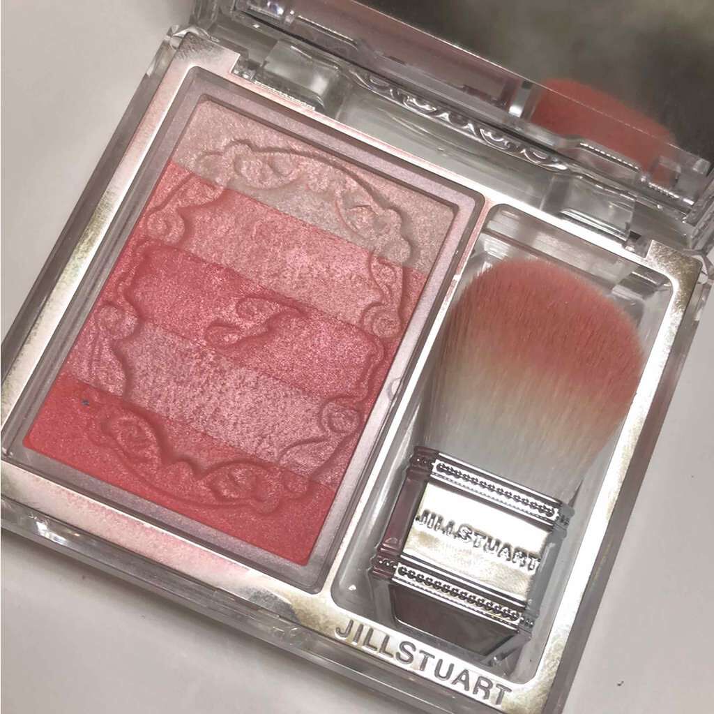 ブルーミングデュー オイルインブラッシュ/JILL STUART/パウダーチークを使ったクチコミ(2枚目)