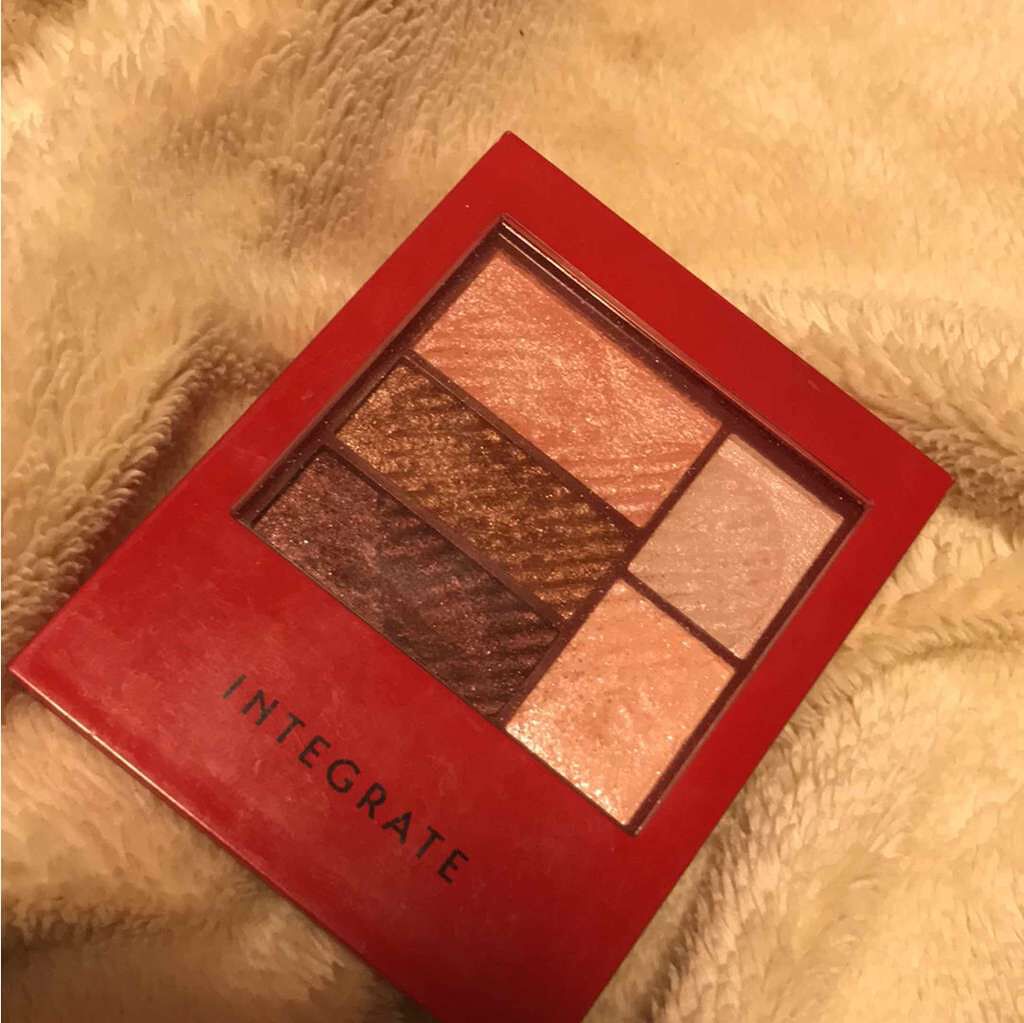 トリプルレシピアイズ/インテグレート/アイシャドウパレットを使ったクチコミ(1枚目)