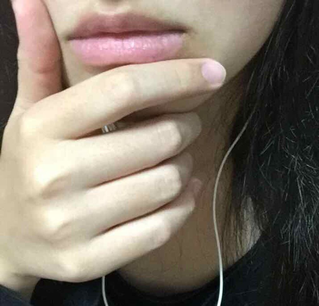 38°C / 99°F リップトリートメント (リップ美容液)/UZU BY FLOWFUSHI/リップケアを使ったクチコミ（1枚目）