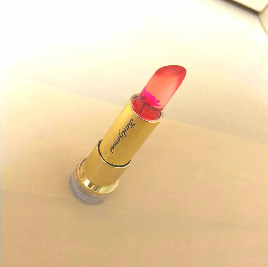 ringo on LIPS 「体温によって色が変わるリップ💄💕すごい使いやすい😜どんな季節に..」(1枚目)