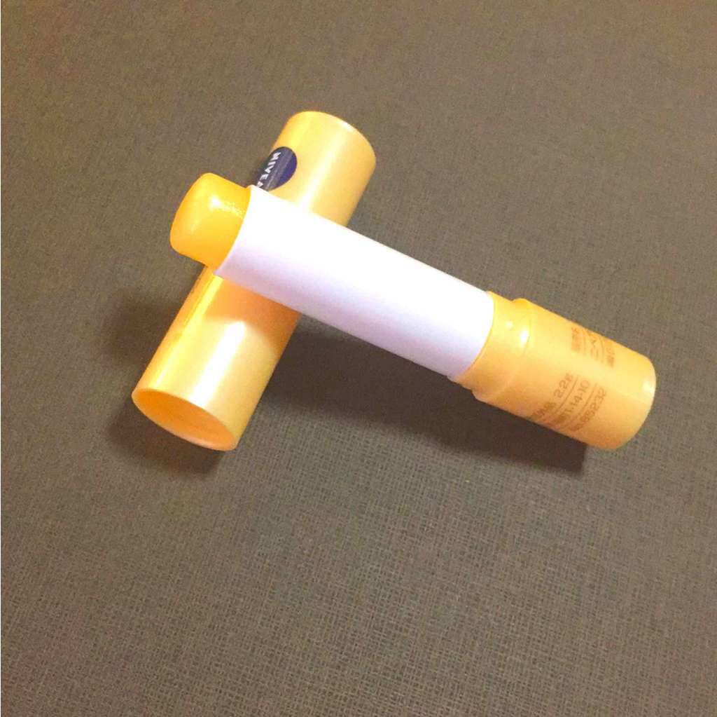 ニベア ディープモイスチャーリップ/ニベア/リップクリームを使ったクチコミ(2枚目)