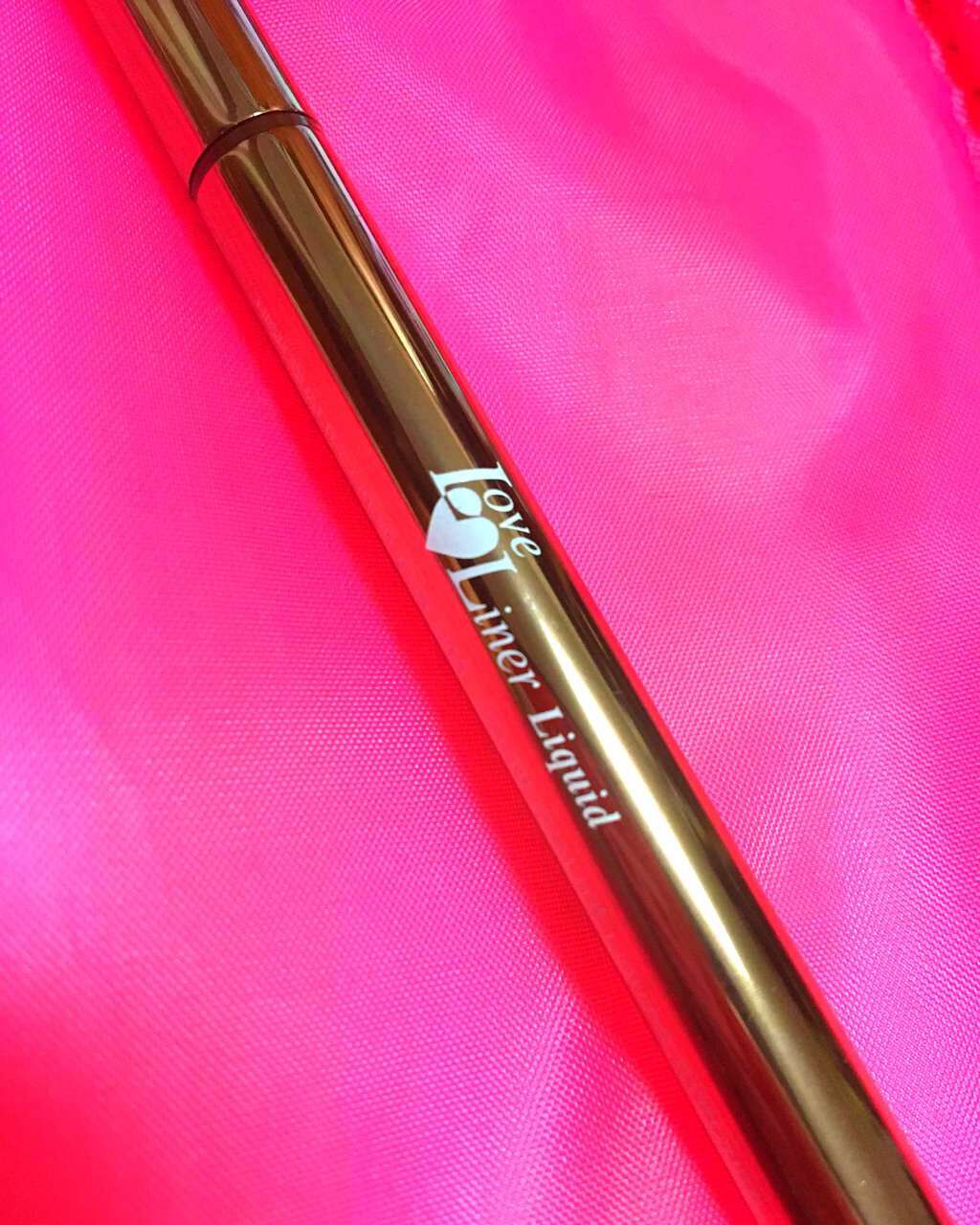 ラブ・ライナー リキッドアイライナーR3/ラブ・ライナー/リキッドアイライナーを使ったクチコミ(1枚目)