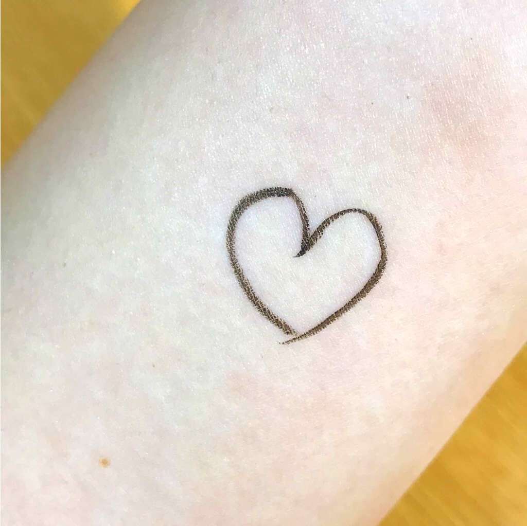 ラブ・ライナー リキッドアイライナーR3/ラブ・ライナー/リキッドアイライナーを使ったクチコミ(2枚目)