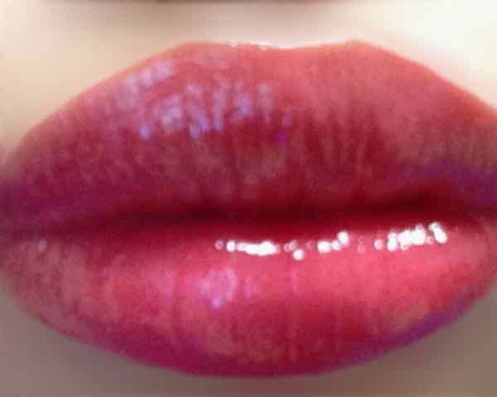 エッセンスグラマラスルージュ NEO/マキアージュ/リップグロスを使ったクチコミ(3枚目)