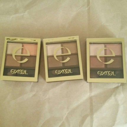 スキニーリッチシャドウ/excel/アイシャドウパレットを使ったクチコミ(3枚目)