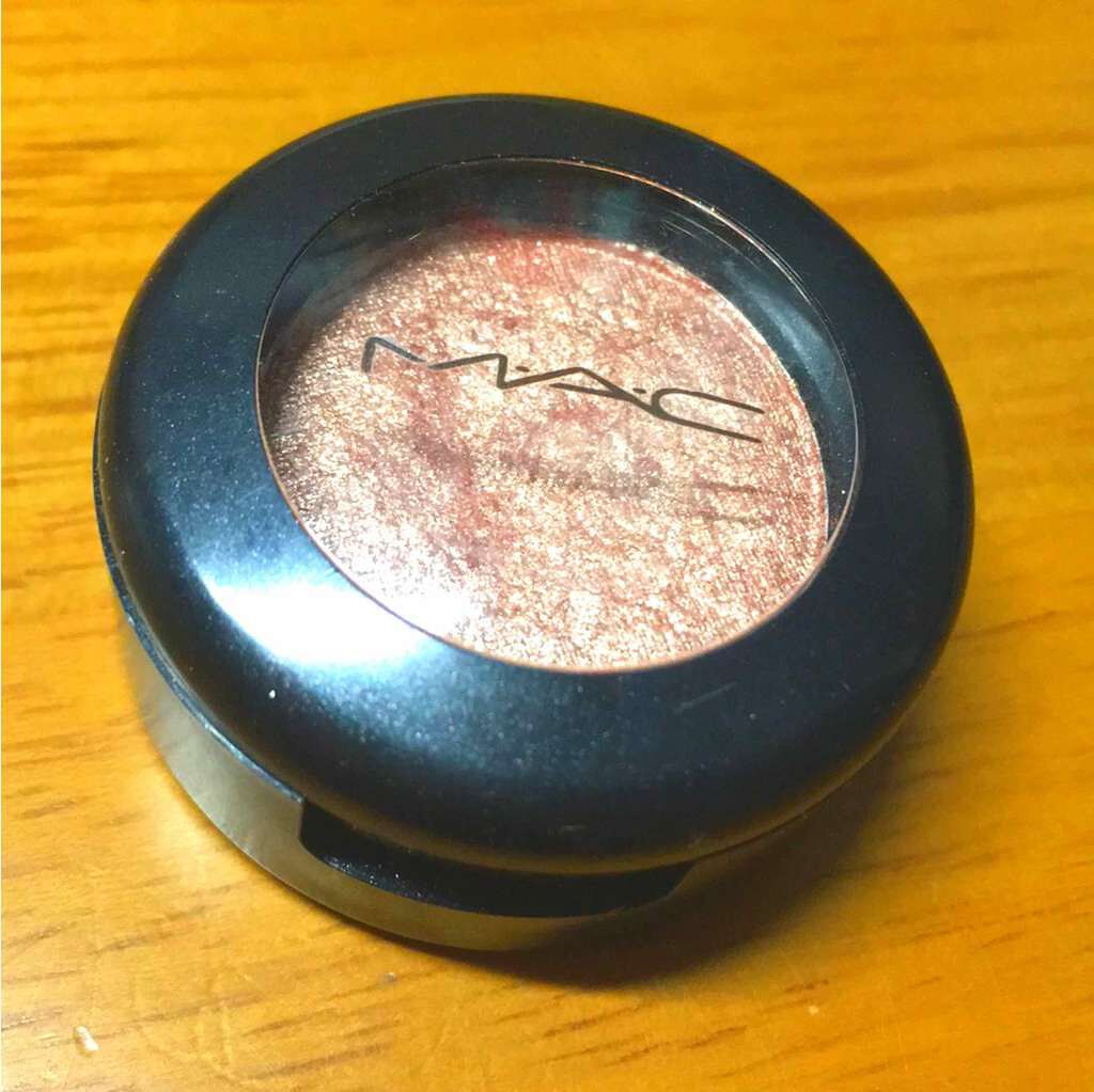 スモール アイシャドウ/M・A・C/単色アイシャドウを使ったクチコミ(1枚目)