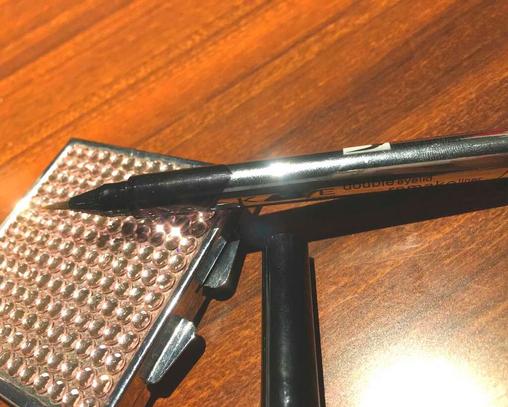 ダブルラインフェイカー/KATE/リキッドアイライナーを使ったクチコミ（1枚目）