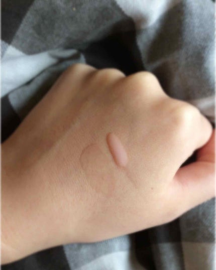 UVリップエッセンス/ビューティーマインズ/リップグロスを使ったクチコミ(4枚目)