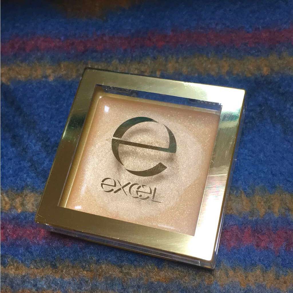 シマリングシャドウ/excel/ジェル・クリームアイシャドウを使ったクチコミ(1枚目)