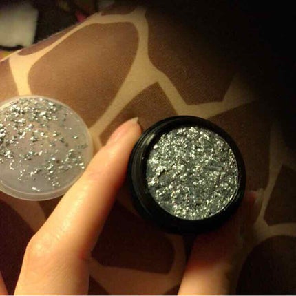 セルフィーフィックスピグメント/Witch's Pouch/単色アイシャドウを使ったクチコミ(2枚目)