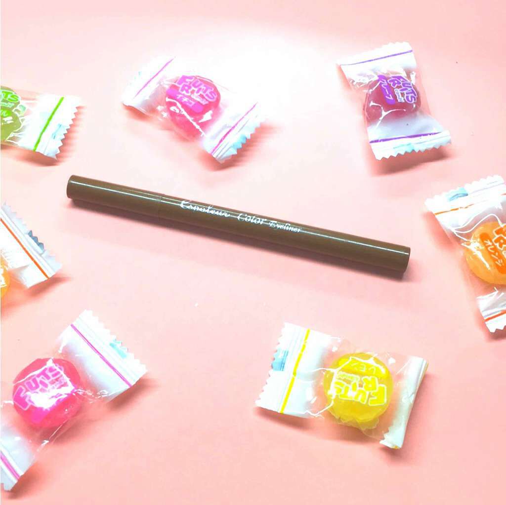 エスポルールカラーアイライナー/エスポルール/リキッドアイライナーを使ったクチコミ(1枚目)