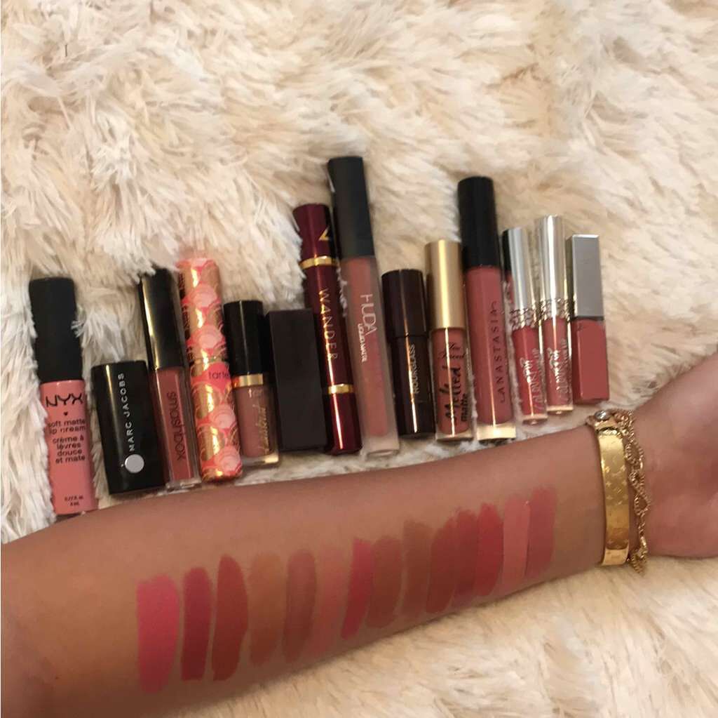 akyanon on LIPS 「ヌーディーカラーシリーズ❤️最近はヌーディーカラーのリップが自..」(1枚目)