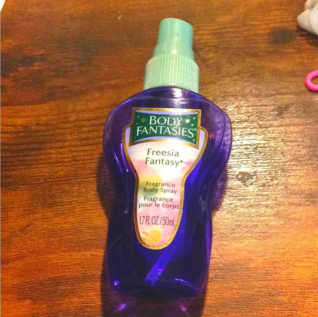 ボディスプレー フリージア/ボディファンタジー/香水(レディース)を使ったクチコミ(1枚目)