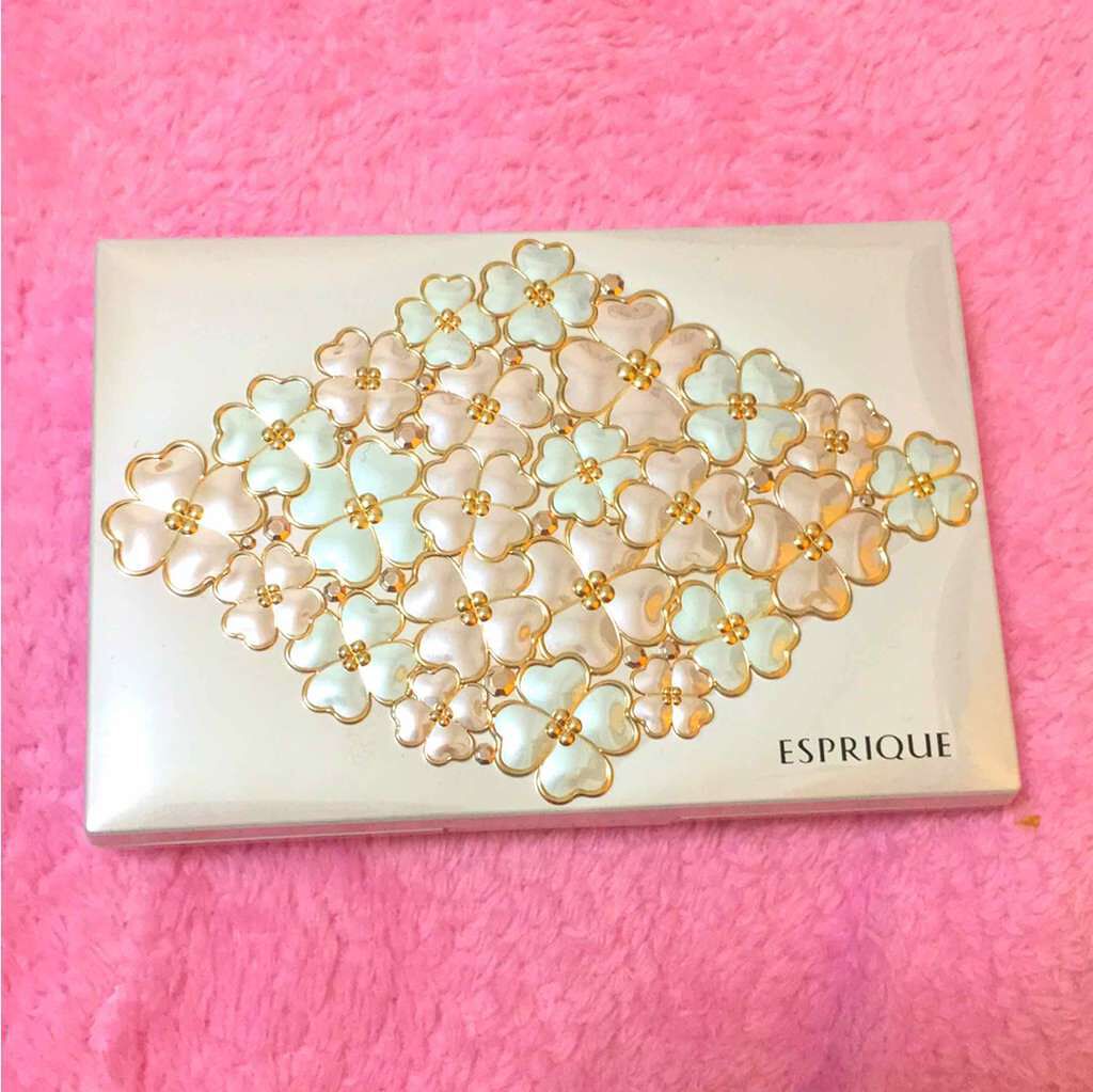 カバーするのに素肌感持続 パクト UV/ESPRIQUE/パウダーファンデーションを使ったクチコミ（1枚目）