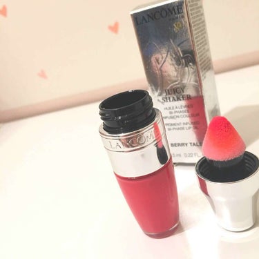 【 LANCOME ♥ JUICY SHAKER # 372 】


コーラル感が強いものが欲しかったので新色(？)の中から1番コーラル寄りのを購入しました🤦‍♀️💕

つけてみるとそこまでコーラルじゃ