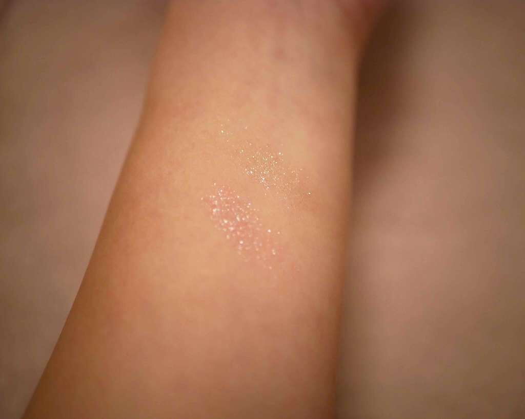 アディクション ザ アイシャドウ/ADDICTION/単色アイシャドウを使ったクチコミ(2枚目)