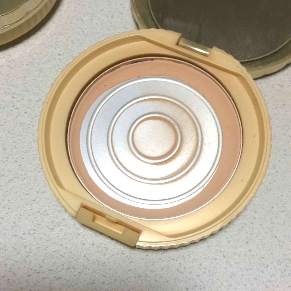 【旧品】マシュマロフィニッシュパウダー/キャンメイク/プレストパウダーを使ったクチコミ(2枚目)