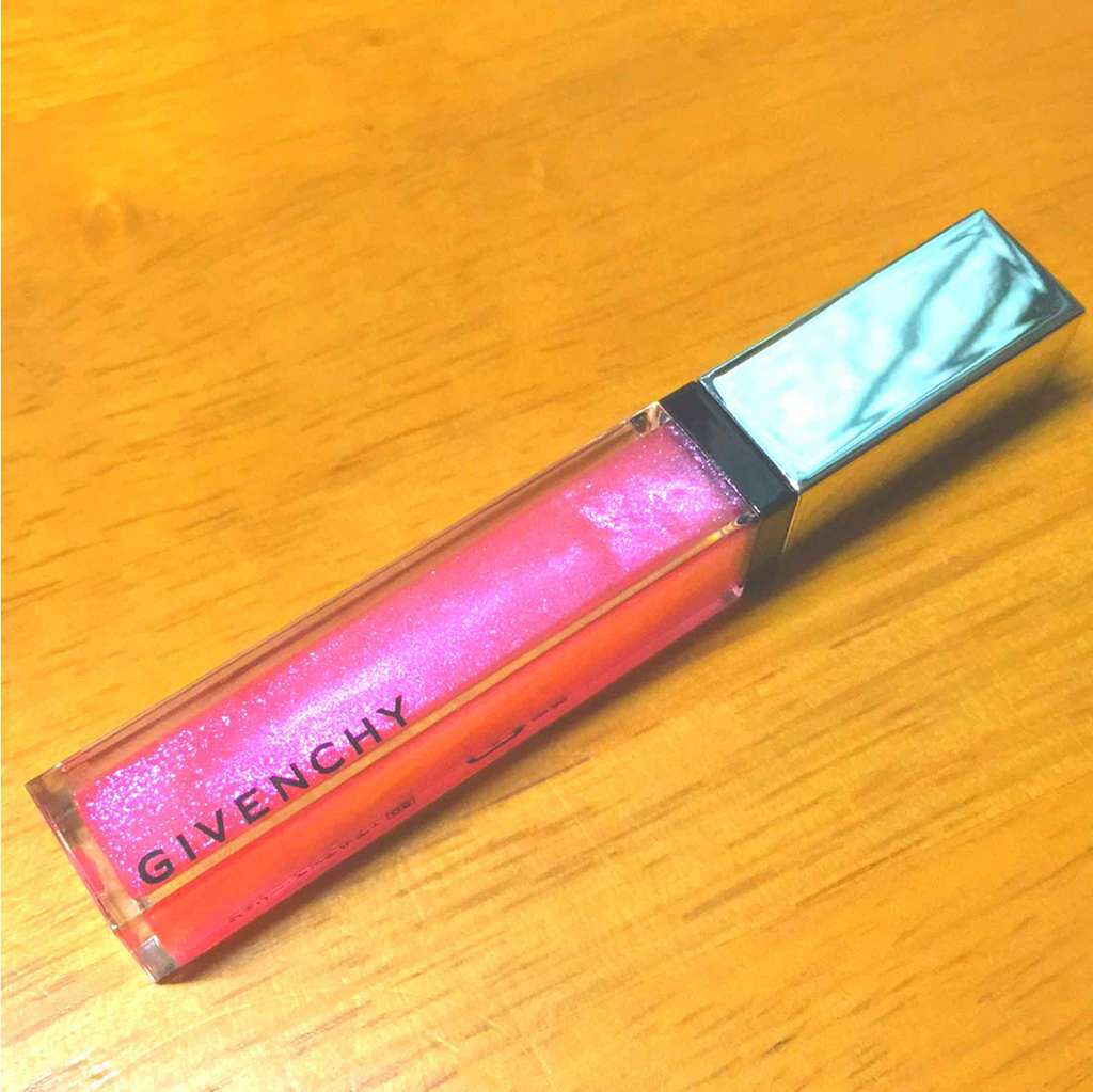 ジェリー・アンテルディ/GIVENCHY/リップグロスを使ったクチコミ（1枚目）