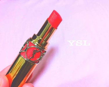 YSL 10/27発売の限定リップ❤️❤️
細かいラメが入っていて
つけた時にザラザラしない嫌な感じのないラメで
ほどよくしっとり保湿効果もあります❤️
なんといってもかわいいお色味（；＿；）❤️
65