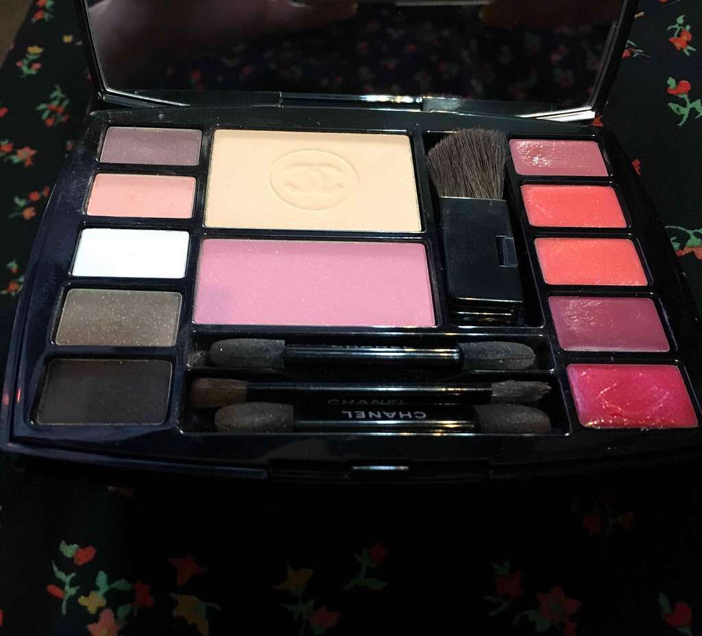 トラベル メイクアップ パレット デスティネーション(海外限定品)/CHANEL/マルチパレットを使ったクチコミ(2枚目)