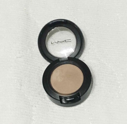 スモール アイシャドウ エラ/M・A・C/単色アイシャドウの画像