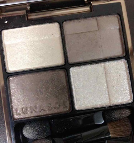 ライティングフォーアイズ/LUNASOL/アイシャドウパレットを使ったクチコミ(3枚目)
