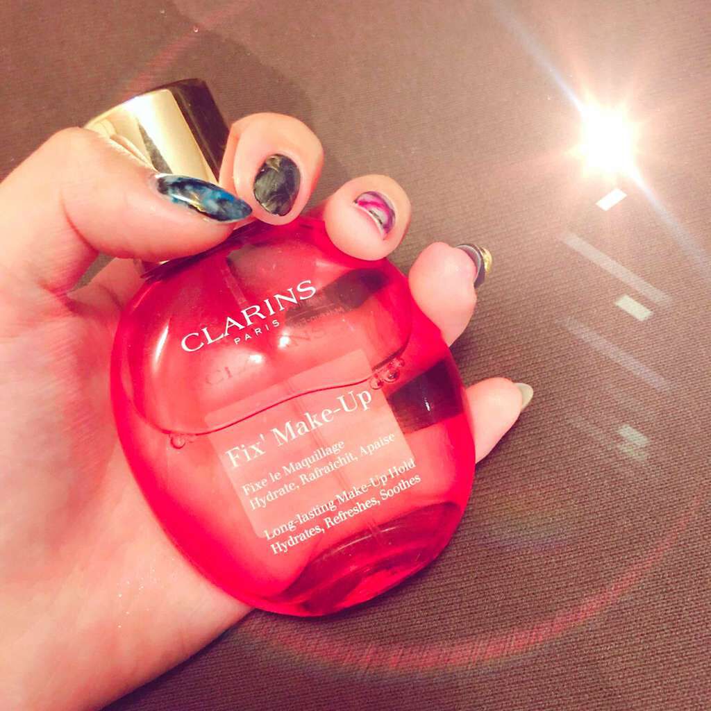 フィックス メイクアップ/CLARINS/ミスト状化粧水を使ったクチコミ（1枚目）