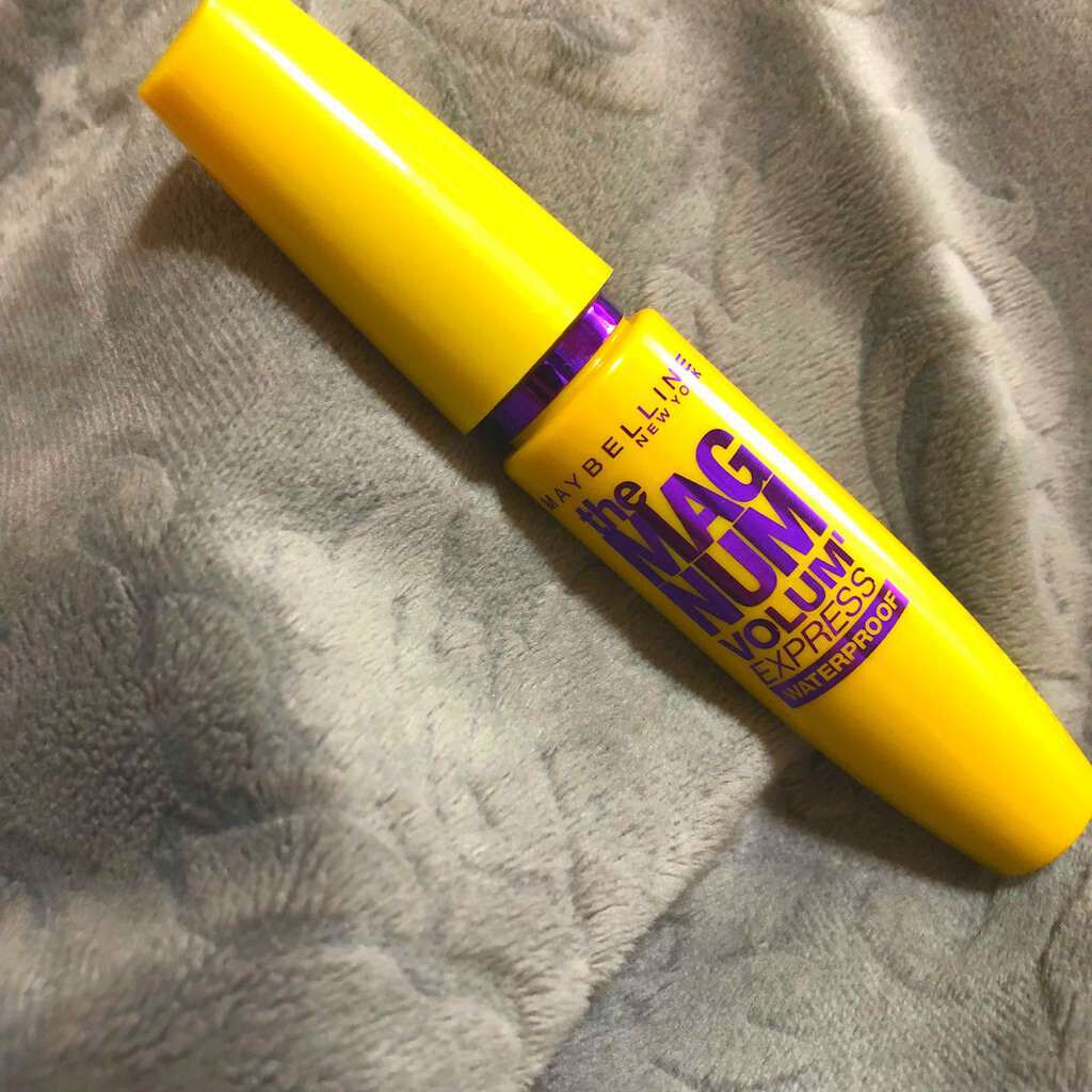 ボリューム エクスプレス マグナム ウォータープルーフ N/MAYBELLINE NEW YORK/マスカラを使ったクチコミ（1枚目）