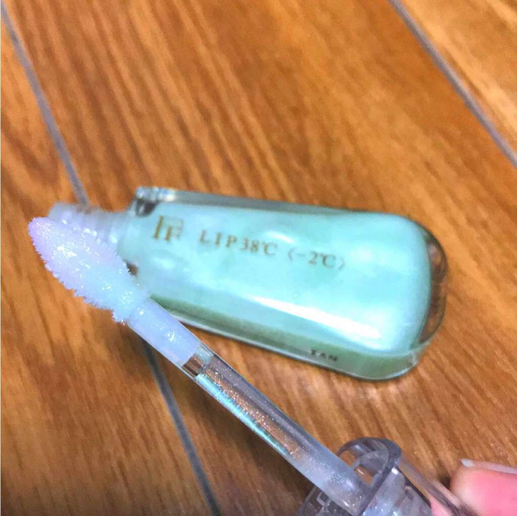 38°C / 99°F リップトリートメント (リップ美容液)/UZU BY FLOWFUSHI/リップケアを使ったクチコミ（2枚目）