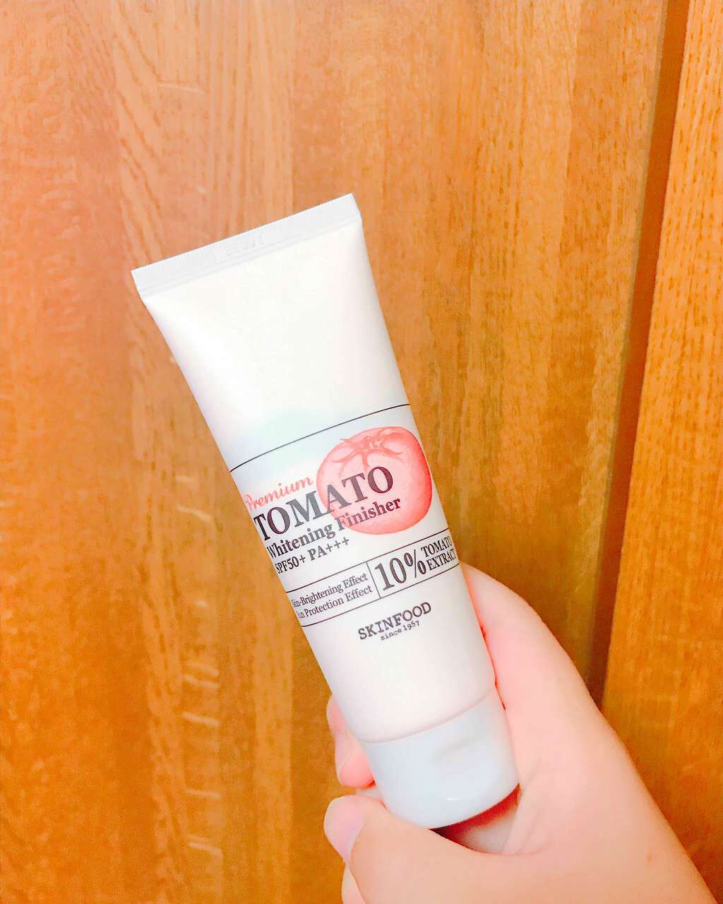 プレミアムトマト ブライトニング フィニッシャー/SKINFOOD/化粧下地を使ったクチコミ(1枚目)