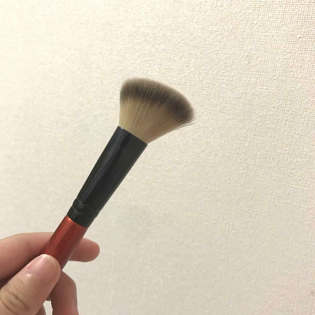 春姫 チークブラシ/DAISO/メイクブラシを使ったクチコミ(1枚目)