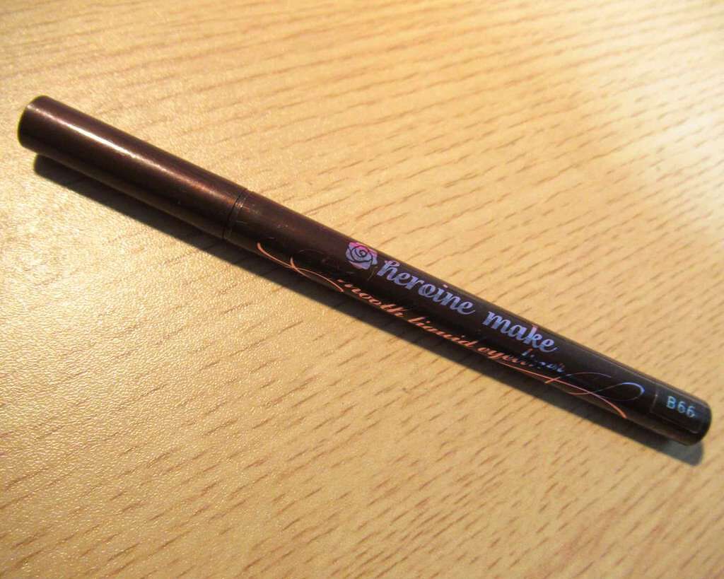 スムースリキッドアイライナー スーパーキープ/ヒロインメイク/リキッドアイライナーを使ったクチコミ(3枚目)