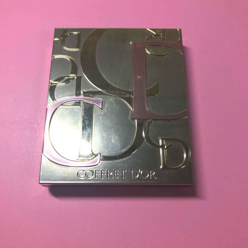 ビューティオーラアイズ/コフレドール/アイシャドウパレットを使ったクチコミ(1枚目)