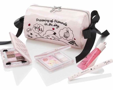 ホワイトラブストーリー コレクション (クリスマスコフレ 2018)/JILL STUART/メイクアップキットを使ったクチコミ(1枚目)