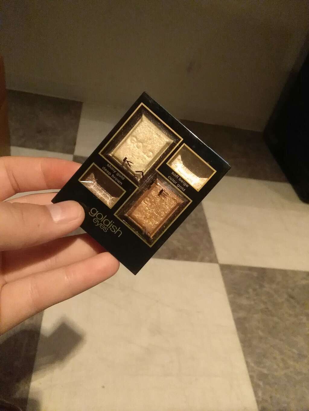 ゴールディッシュアイズ/KATE/アイシャドウパレットを使ったクチコミ（1枚目）