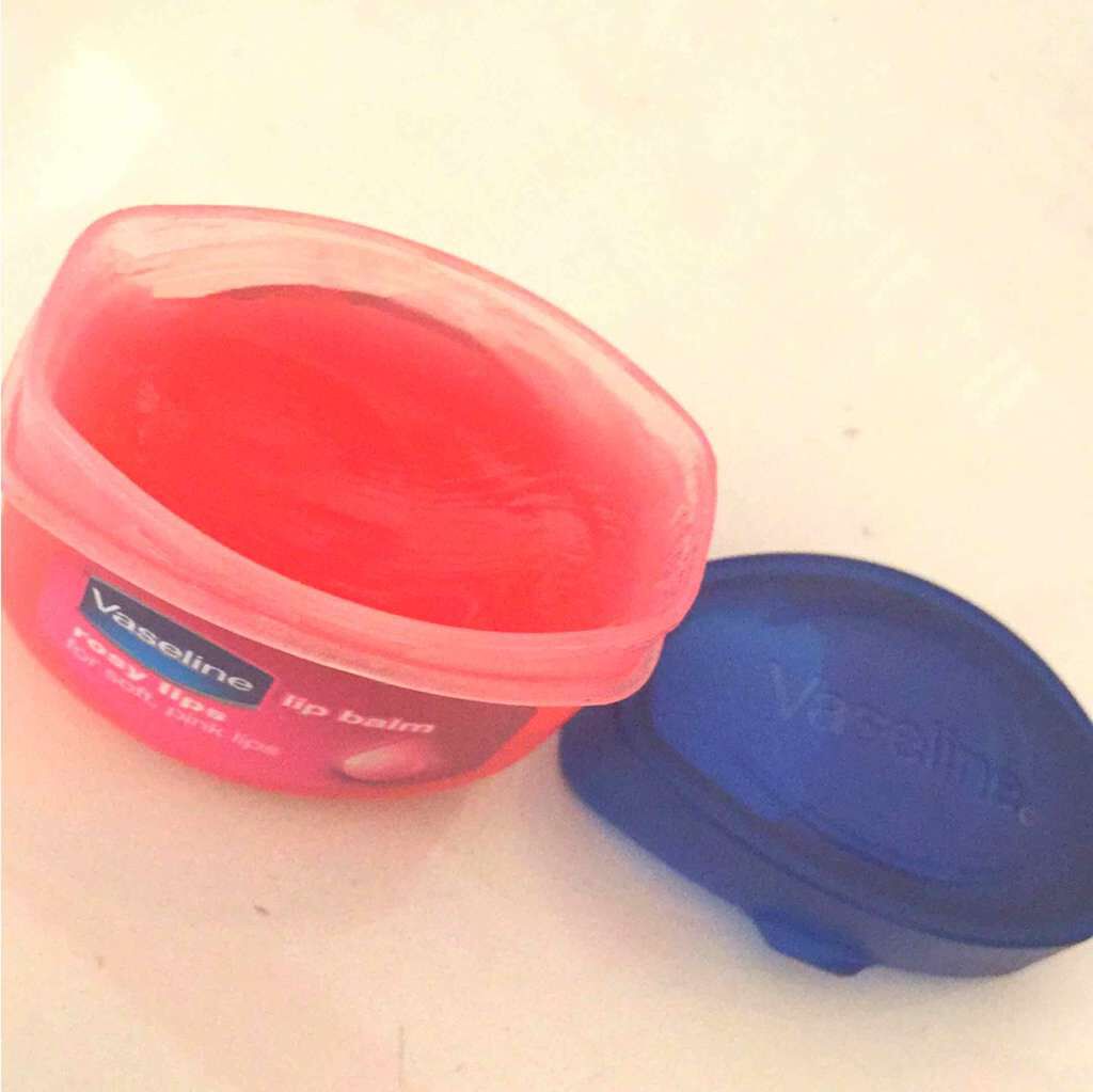 リップ オリジナル/ヴァセリン/リップバームを使ったクチコミ(2枚目)